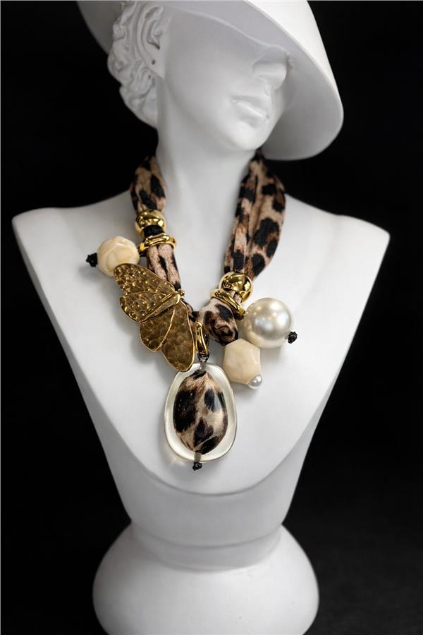 Kaitlyn Leopard Desenli Fular Kolye